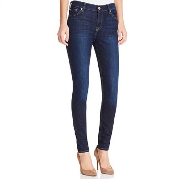 7 for all mankind Gwenevere sz29 dark blue wash w/intentional fading/distressing - Picture 9 of 12